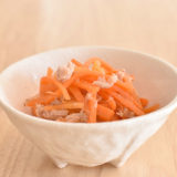 【レンジで】人参とツナの和え物