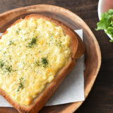 『タルタルソース』で 玉子サラダ風トースト