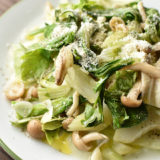 セロリの葉が美味しい『セロリのホットサラダ』