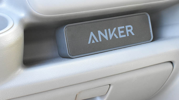 DSC 0512 - 【ANKER】車で音楽を聴くには、ポータブルスピーカーがいちばん手軽。